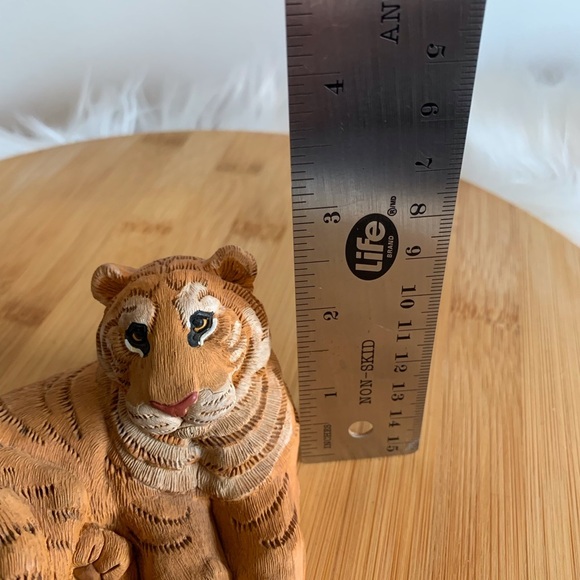 Handcrafted Tiger Sculpture - Orange and Brown - Picture 9 of 9